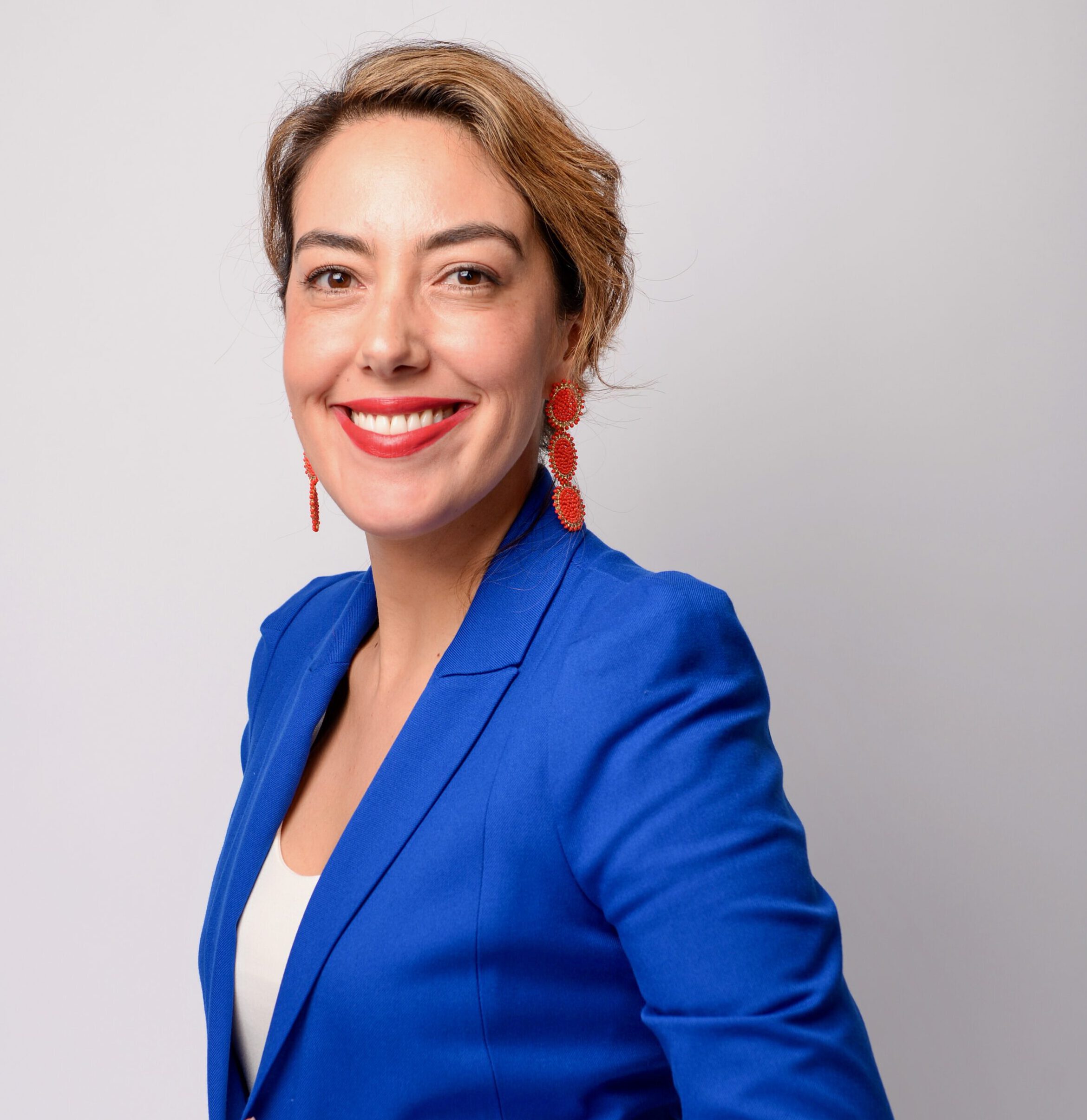 Porträt von Dr. [Carolina Tobo Tobo], Politikwissenschaftlerin und Beraterin